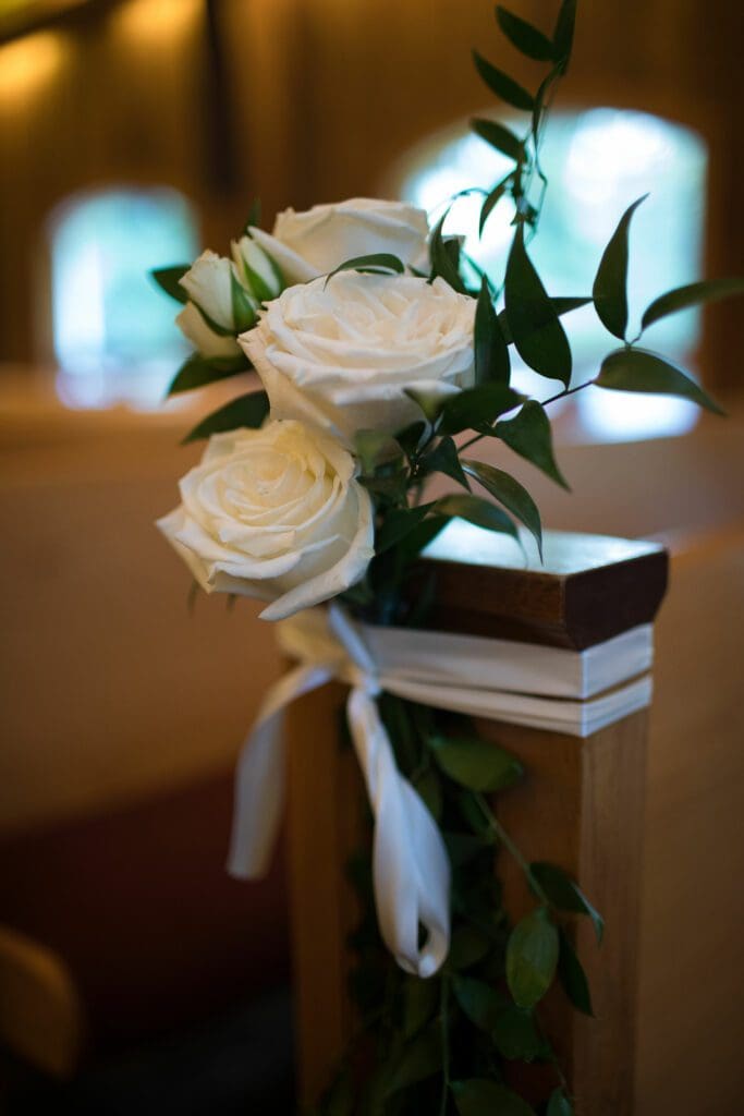 vail colorado florist, wedding florist near me, florist in vail, rose petals