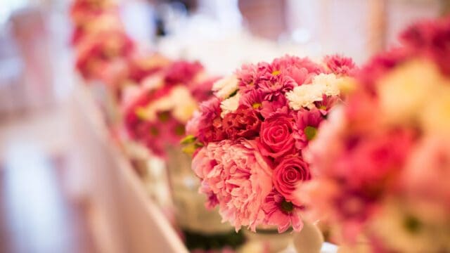 Close up view of wedding flowers in Vail, Colorado from Rose Petals Vail